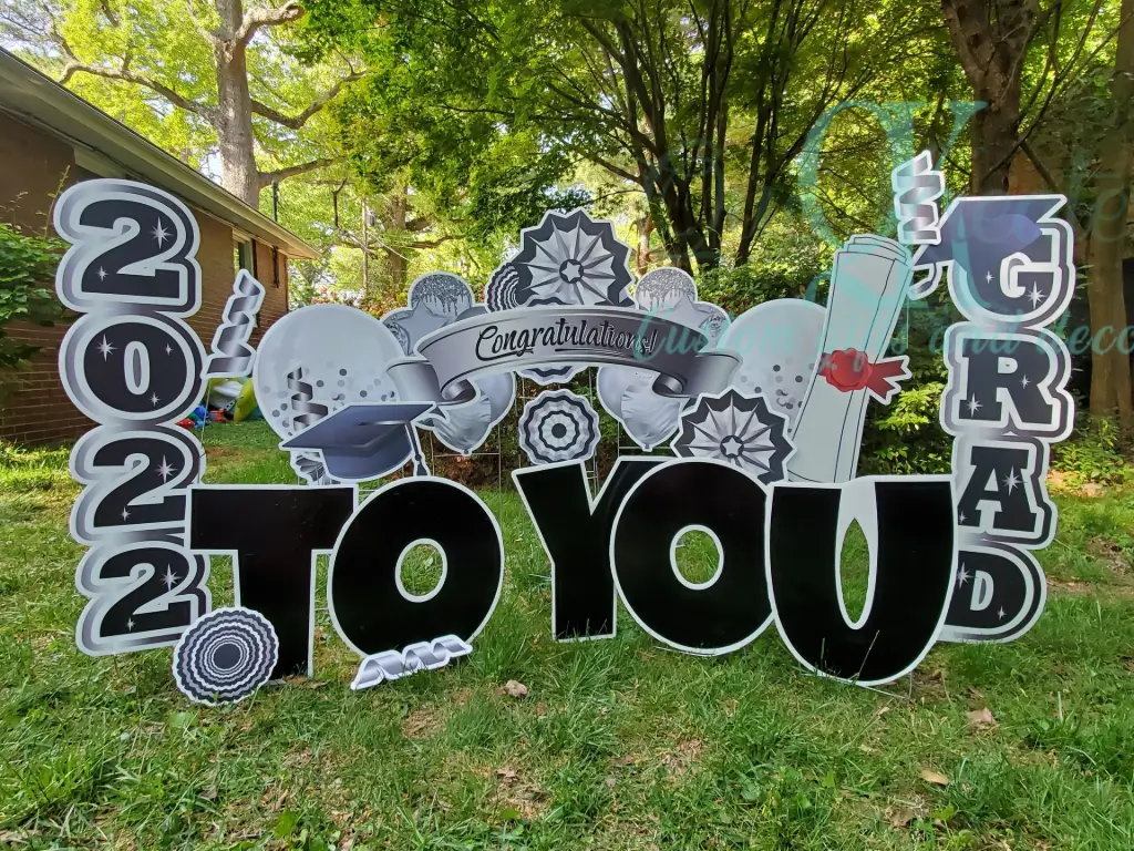 "Congrats Grad" Yard Greeting, Silver